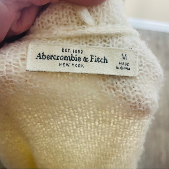 Abercrombie & Fitch Comfortable Warm Cardigan Hoodie Medium Sweater Jacket Woman - Picture 6 of 11